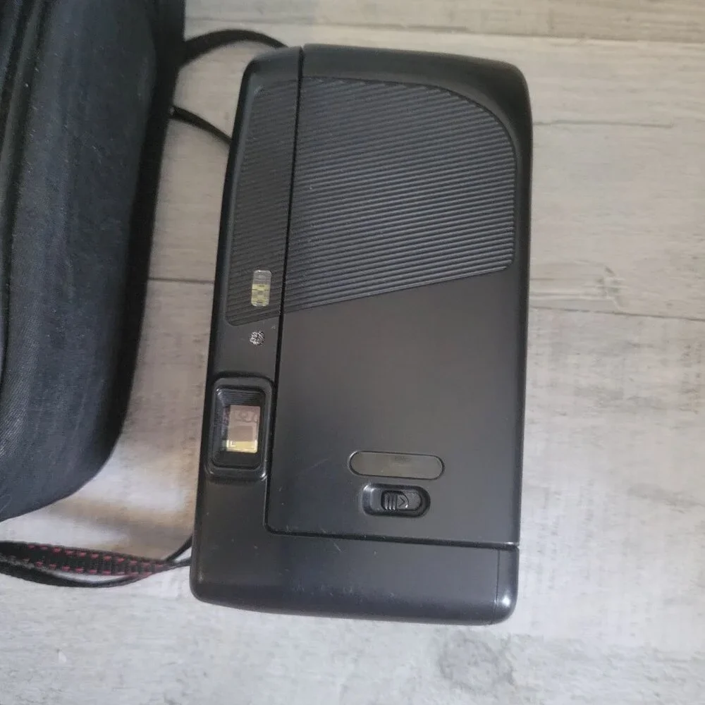 Nikon One Touch 100 35mm Film Camera With Nikon Case - - Black